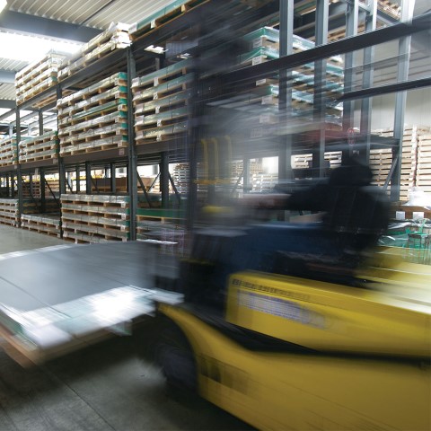 Vacature Magazijnmedewerker / Machineoperator Vacature Magazijnmedewerker / Machineoperator