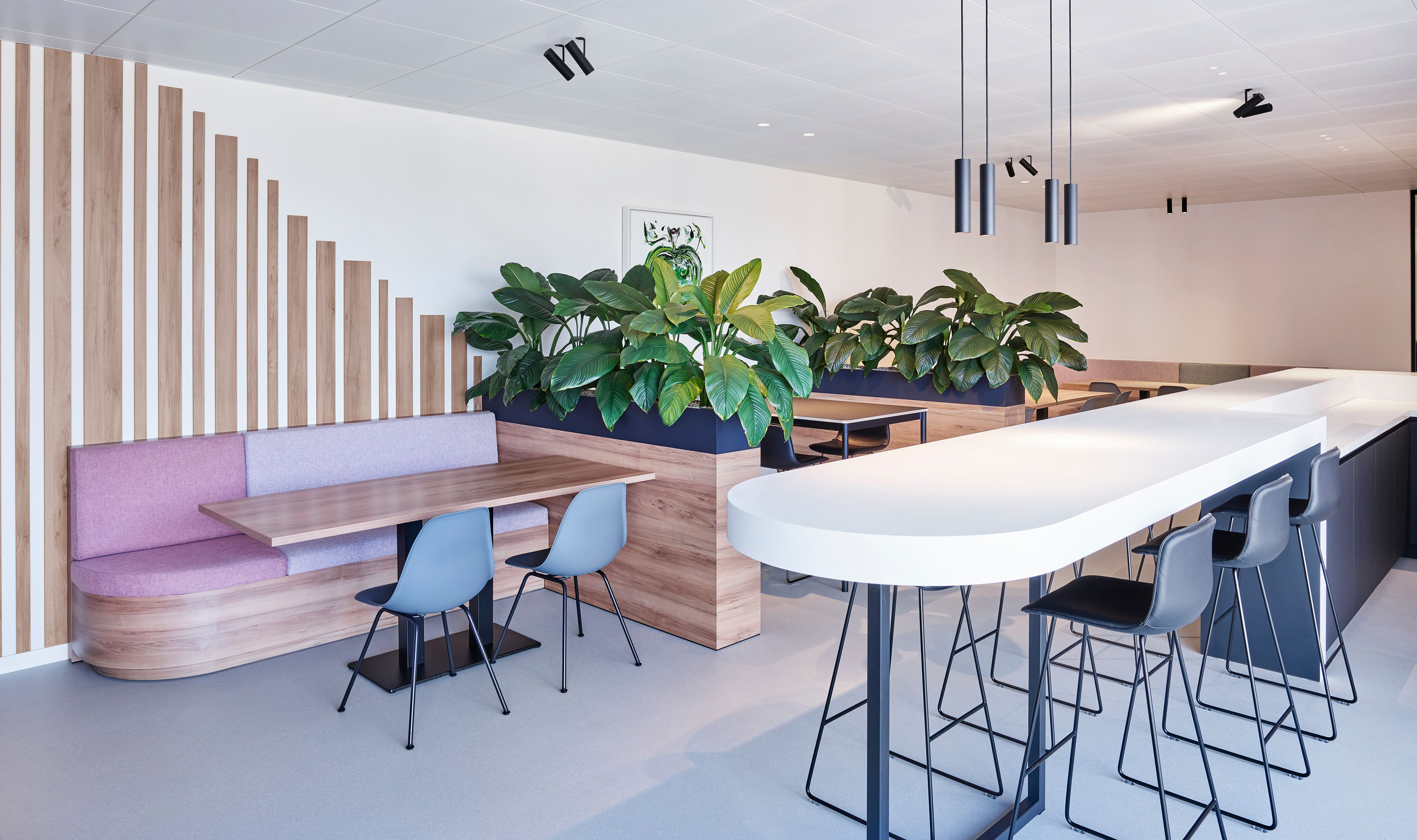 Solid Surface Kerrock kantine toepassing